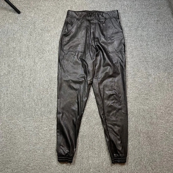 Spanx Faux Leather Vegan Jogger Pants in Black Size Small - Picture 2 of 7